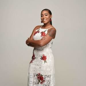 Meet your Posher, Desiree